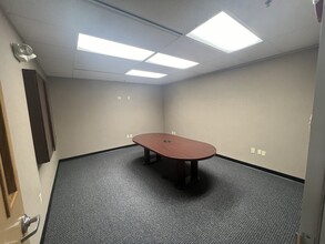 4770 Duke Dr, Mason, OH for lease Interior Photo- Image 2 of 9