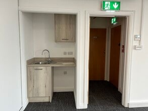 Vernon Gate, Derby for lease Interior Photo- Image 2 of 3