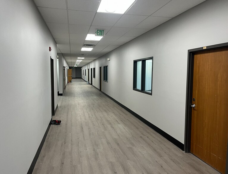 980 Technology Ct, Colorado Springs, CO for lease - Interior Photo - Image 3 of 12