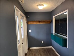 1901 Brookside Dr, Kingsport, TN for lease Interior Photo- Image 1 of 10