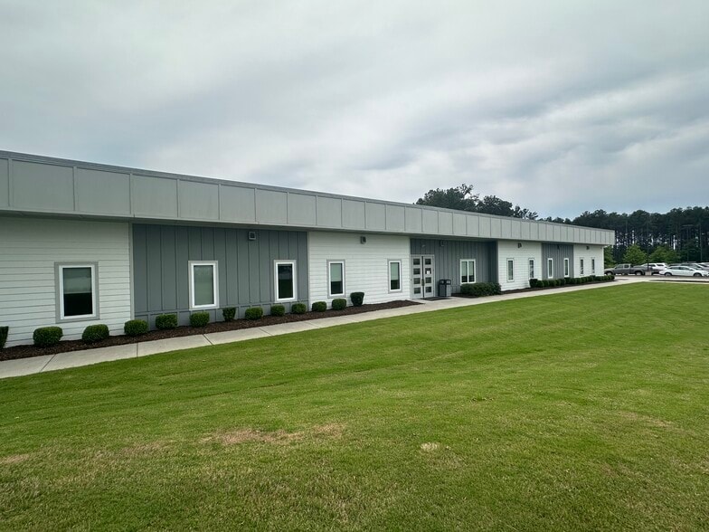 1131 Northpoint Blvd, Blythewood, SC for lease - Primary Photo - Image 1 of 15