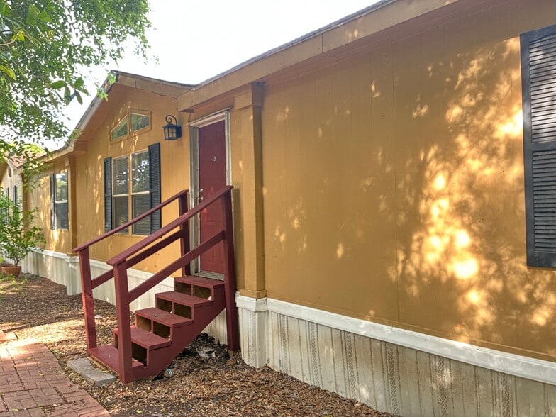 382 County Road 4450, Kempner, TX for sale - Building Photo - Image 1 of 51