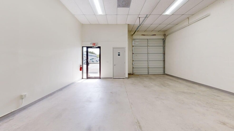 11496 Pierson Rd, Wellington, FL à vendre - Photo du bâtiment - Image 1 de 1