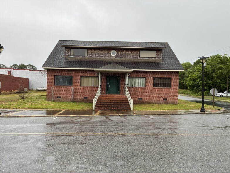 212 W Water St, Plymouth, NC à louer - Photo du bâtiment - Image 2 de 18