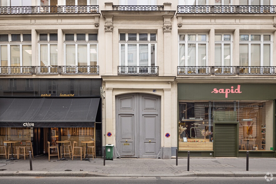 54 Rue De Paradis, Paris for lease - Building Photo - Image 2 of 4