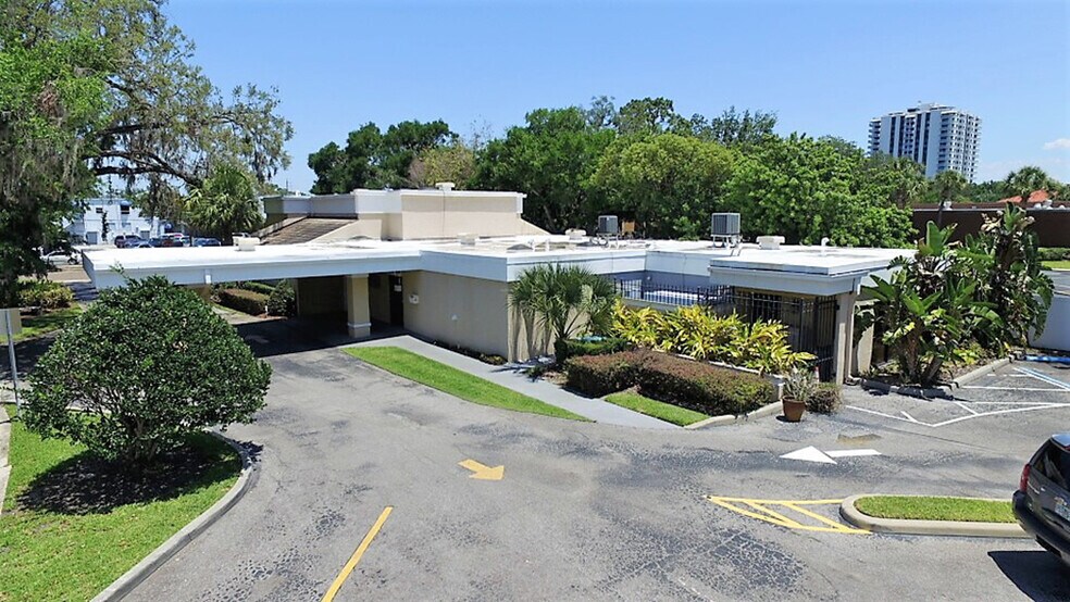130 E Hillcrest St, Orlando, FL à vendre - Photo du bâtiment - Image 2 de 30
