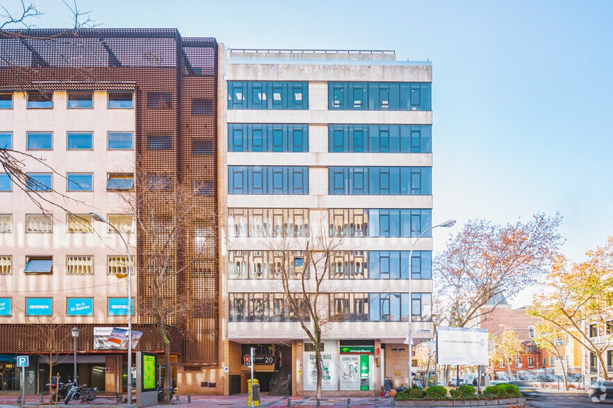 Calle de José Ortega y Gasset, 20, Madrid, Madrid for lease - Building Photo - Image 3 of 4