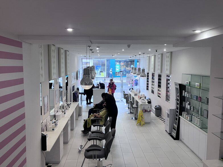 37 Western Rd, Brighton for sale - Interior Photo - Image 2 of 6