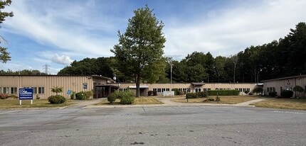 431 New Karner Rd, Colonie, NY à louer Photo intérieure- Image 2 de 6