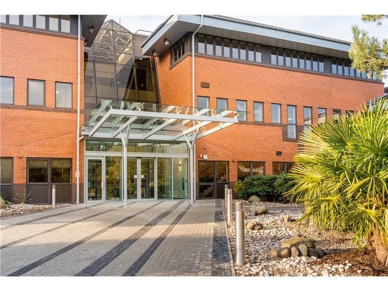 Gallows Hl, Warwick for lease Building Photo- Image 1 of 9