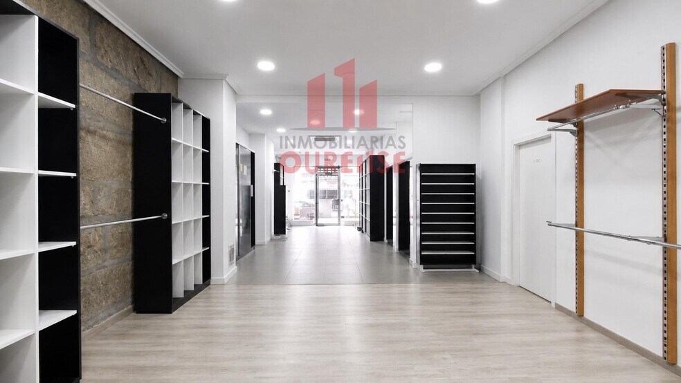 Retail in Ourense, Orense for lease - Interior Photo - Image 1 of 12
