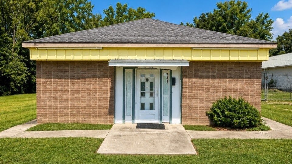 731 S Market St, Lancaster, SC for sale - Building Photo - Image 1 of 4