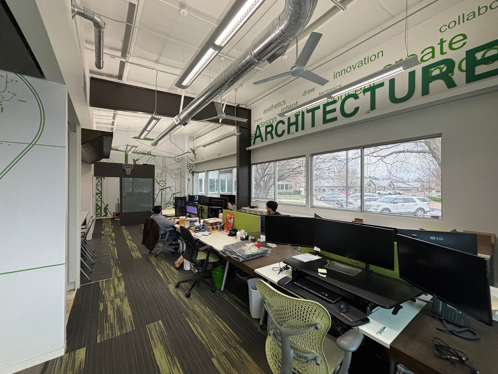 1700 SW Commerce Dr, Bentonville, AR for lease Interior Photo- Image 1 of 5