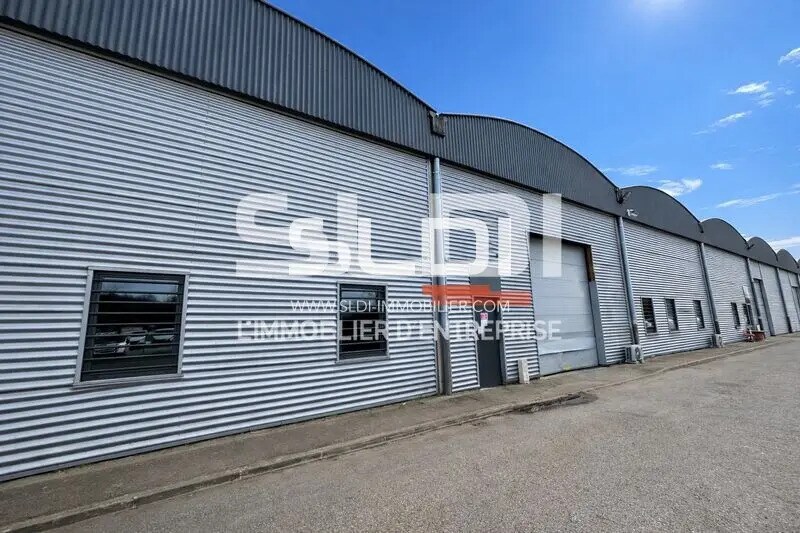 9 Rue Du Dauphiné, Saint-Priest for lease Building Photo- Image 1 of 20