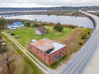 Plus de détails pour 110 Wetherington Landing rd, Stella, NC - Spécialité à vendre
