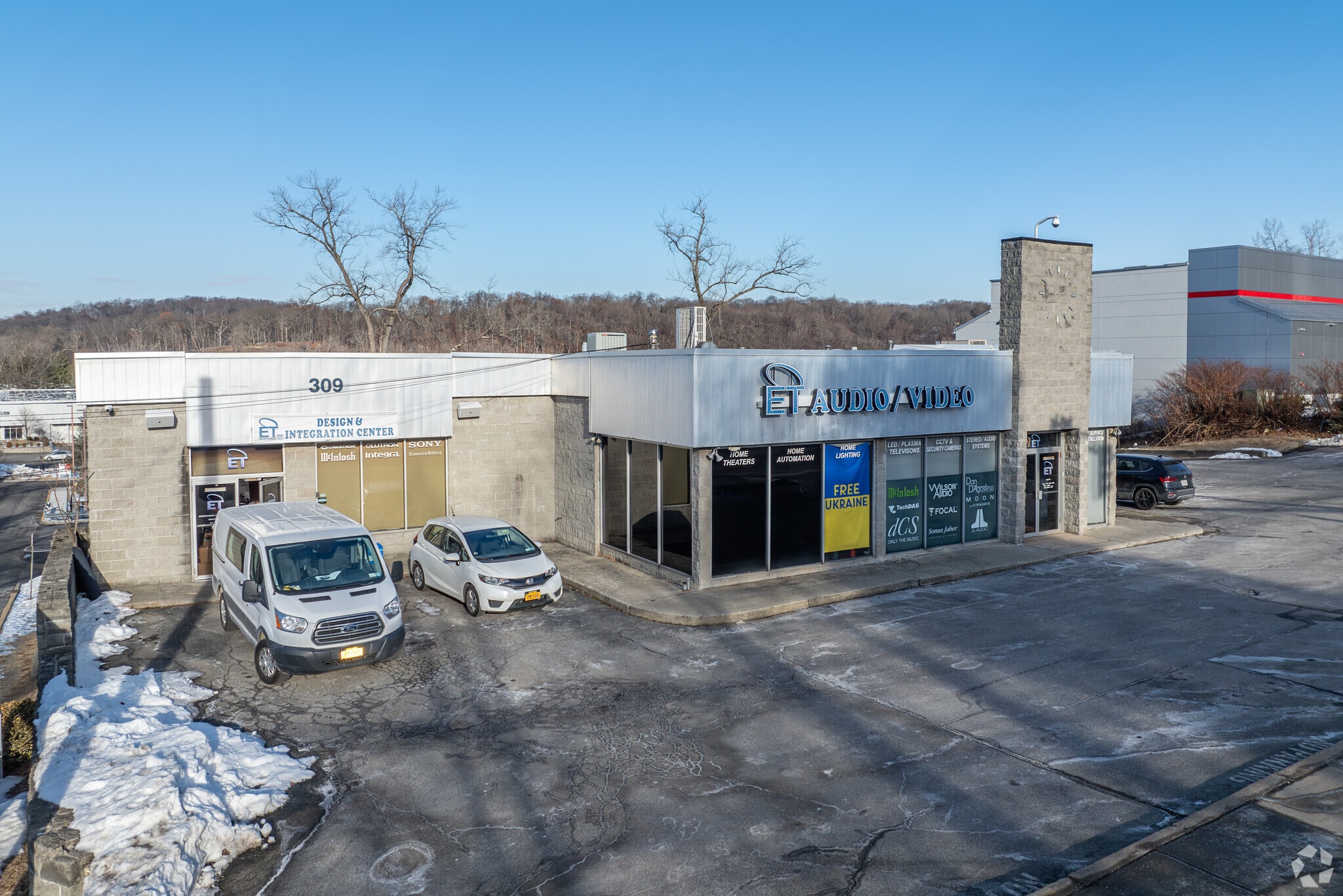 309 N Bedford Rd, Mount Kisco, NY for lease Primary Photo- Image 1 of 10