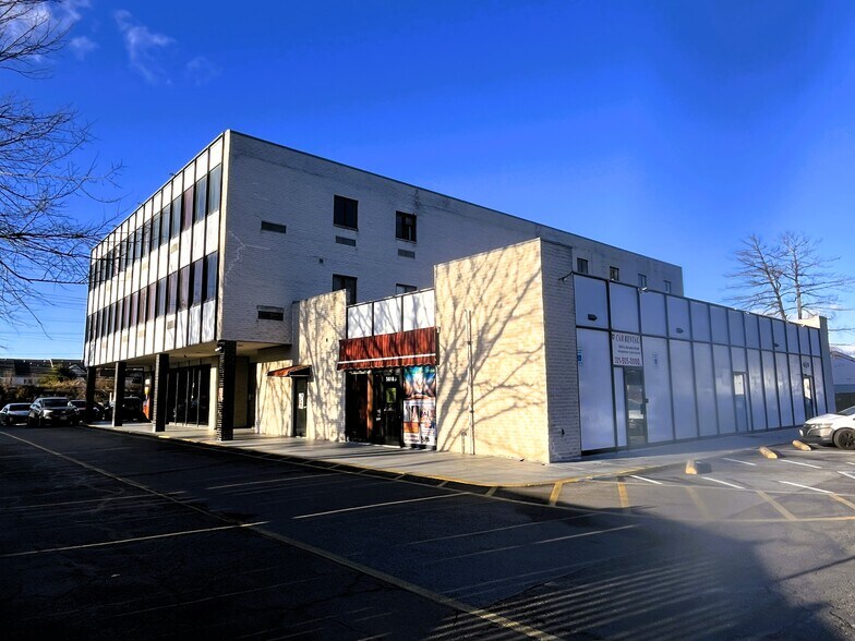 Saint Barnabas Portfolio portefeuille de 2 propriétés à vendre sur LoopNet.ca - Photo du bâtiment - Image 3 de 7