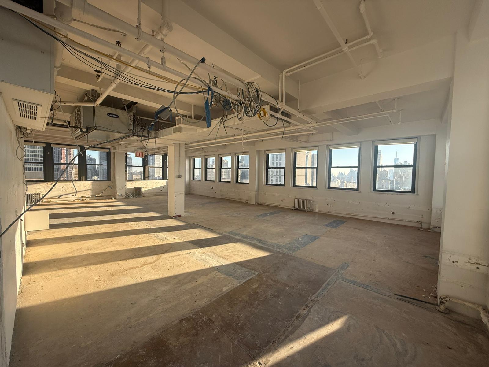 345 Seventh Ave, New York, NY for lease Building Photo- Image 1 of 2