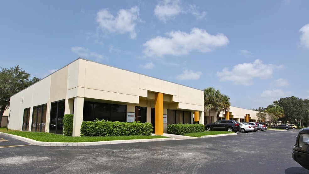 13790-13798 NW 4th St, Sunrise, FL à louer - Photo du bâtiment - Image 2 de 24