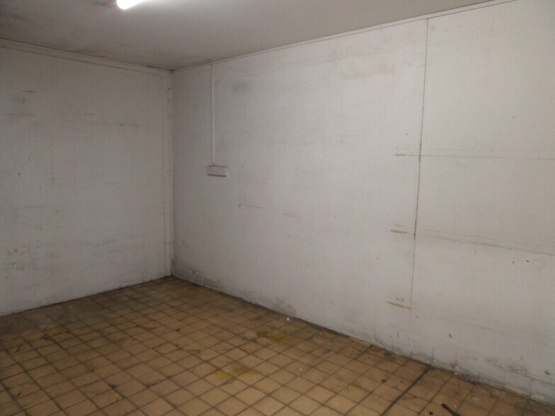 Moy Rd, Taffs Well à louer - Photo du bâtiment - Image 2 de 7