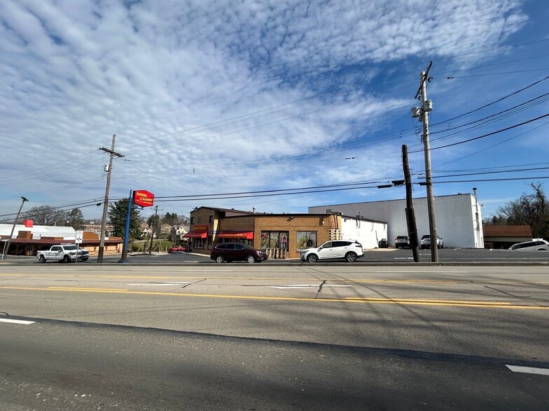 5401-5411 Clairton Blvd, Pittsburgh, PA for sale - Building Photo - Image 2 of 4