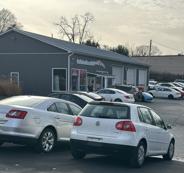 2425 Herr St, Harrisburg, PA for sale - Building Photo - Image 2 of 23