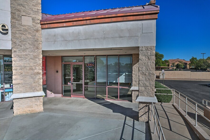 345 S Power Rd, Mesa, AZ à louer - Photo du bâtiment - Image 3 de 14