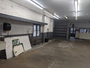 330 Lexington Ave, Mount Kisco, NY for lease Interior Photo- Image 1 of 4