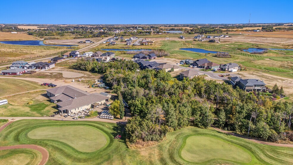 15 Whitetail Close, Mundare, Alberta, Mundare, AB for sale - Building Photo - Image 1 of 1