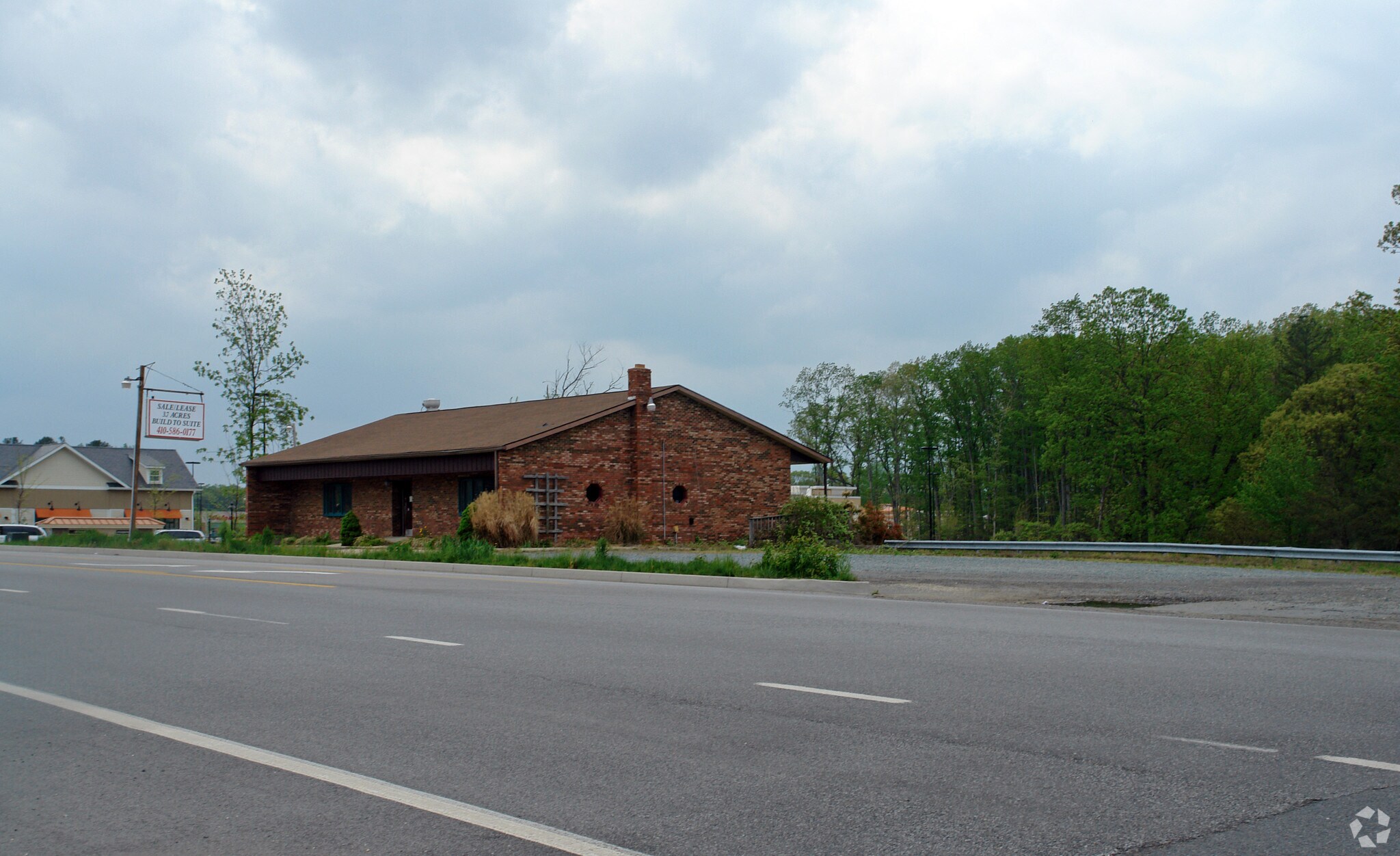 11735 Hg Trueman Rd, Lusby, MD à louer Photo du bâtiment- Image 1 de 4