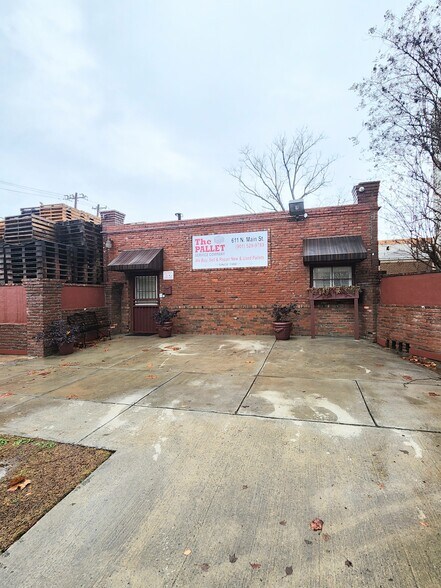 611 N Main St, Memphis, TN for sale - Building Photo - Image 2 of 16
