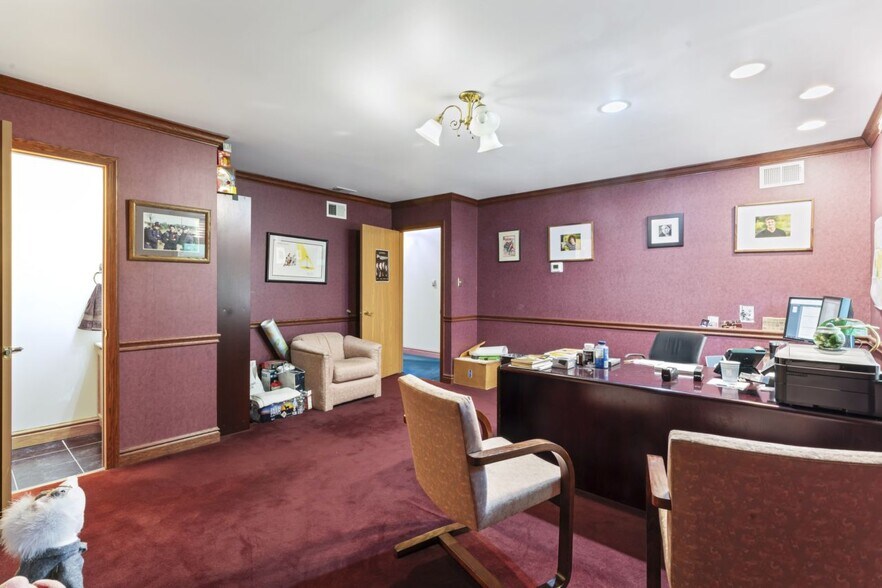 216 Pleasant Dr, Aliquippa, PA à vendre - Photo du bâtiment - Image 3 de 27