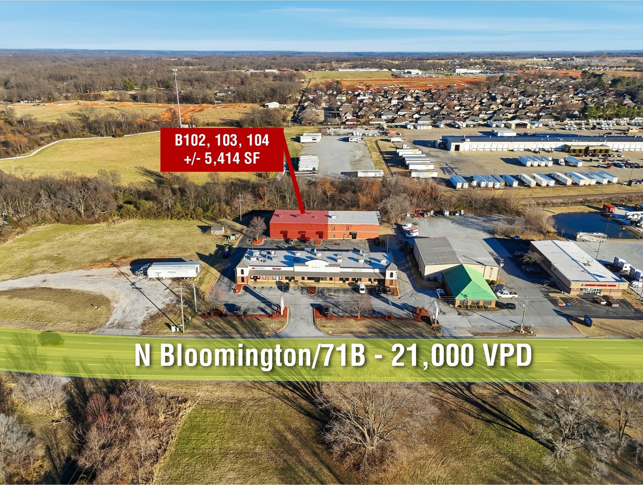 903 N Bloomington St, Lowell, AR à louer Photo intérieure- Image 1 de 17