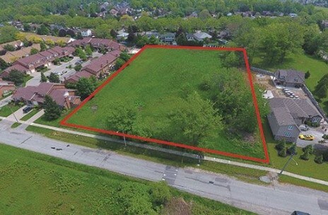 2700 Mewburn Rd, Niagara Falls, ON à vendre Photo principale- Image 1 de 1