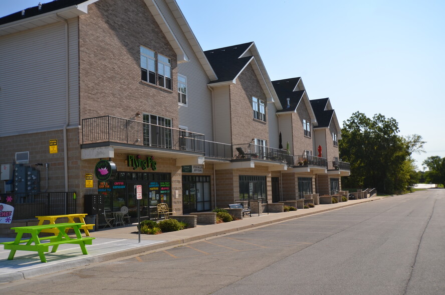 151-181 Hawick St, Rockton, IL à vendre - Photo du bâtiment - Image 1 de 1