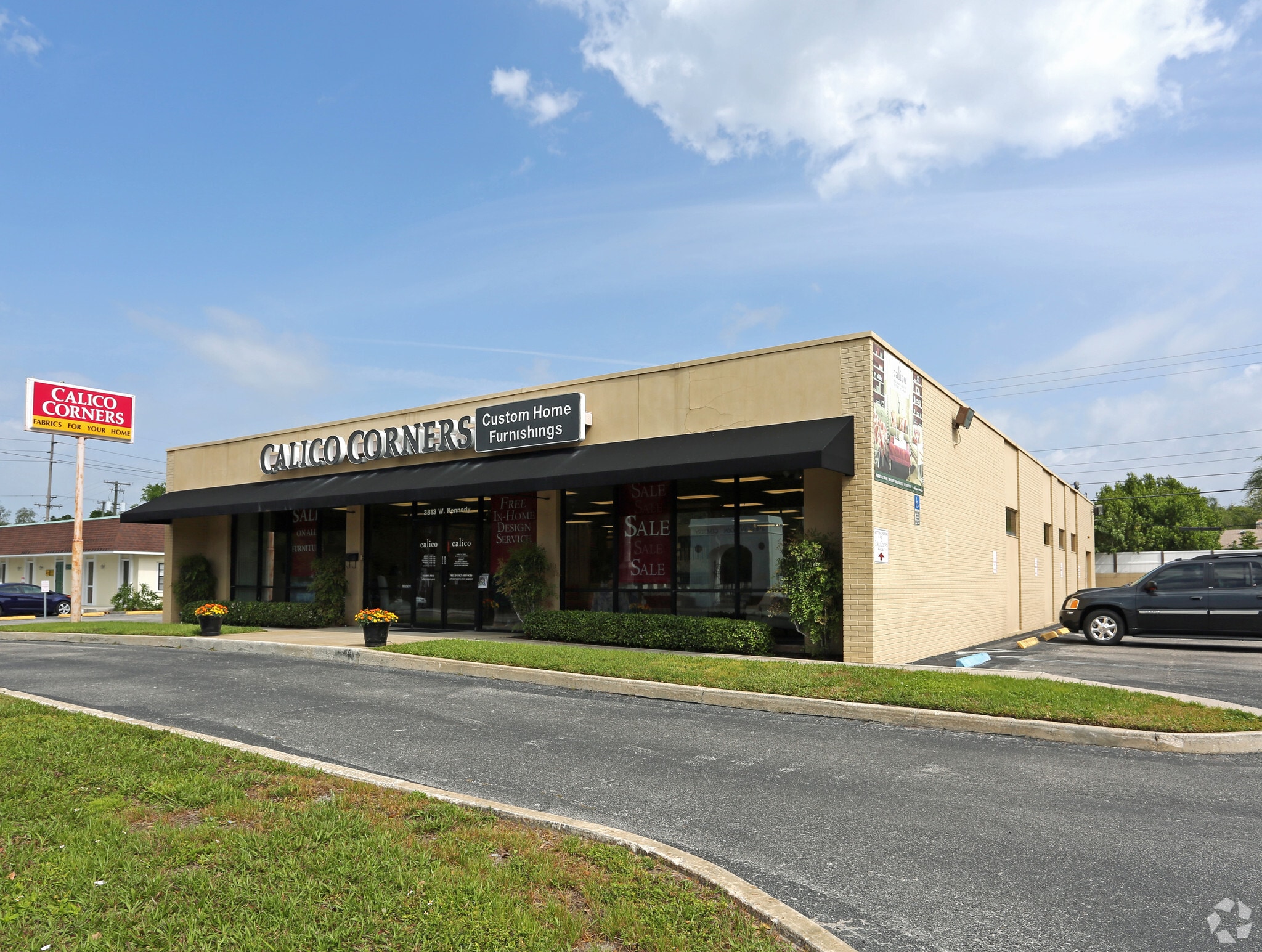 3813 W Kennedy Blvd, Tampa, FL for lease Primary Photo- Image 1 of 4