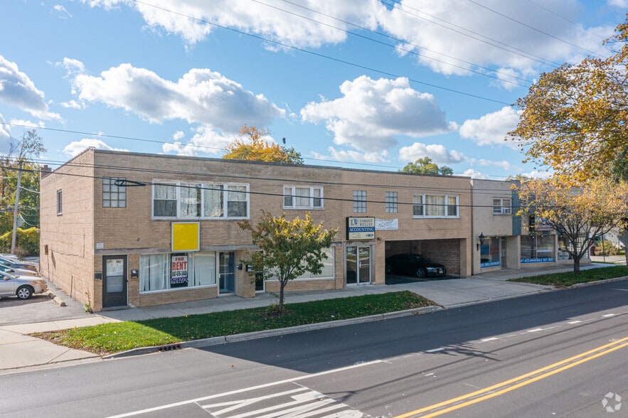 4013-4017 Church St, Skokie, IL à louer - Photo du bâtiment - Image 3 de 5