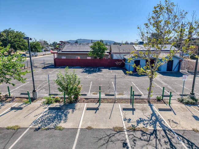 Plus de détails pour 14050 Division ave, Clearlake, CA - Terrain à vendre