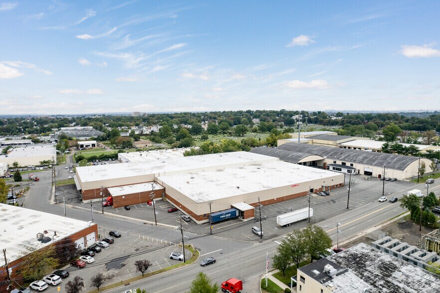 440 Allwood Rd, Clifton, NJ à louer - Aérien - Image 1 de 8