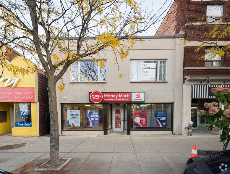 2519 Yonge St, Toronto, ON for lease - Building Photo - Image 2 of 2