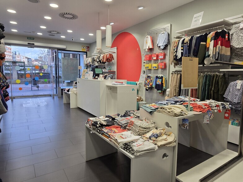 Commerce de détail dans Logroño, La Rioja à louer - Photo intérieure - Image 2 de 2