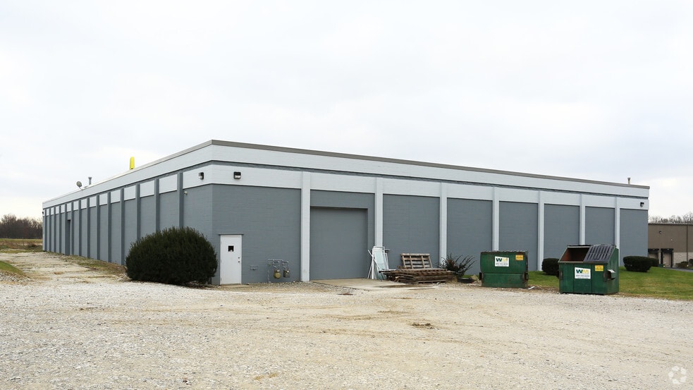 1163 Holiday Dr, Kent, OH for lease - Building Photo - Image 2 of 2