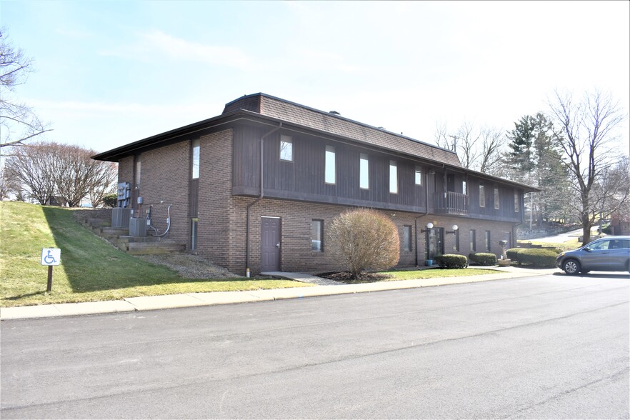 380 Cline Ave, Mansfield, OH for sale - Building Photo - Image 1 of 1