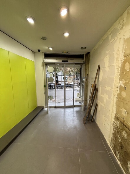 2 Rue Du Débarcadère, Paris à louer - Hall d’entrée - Image 2 de 14