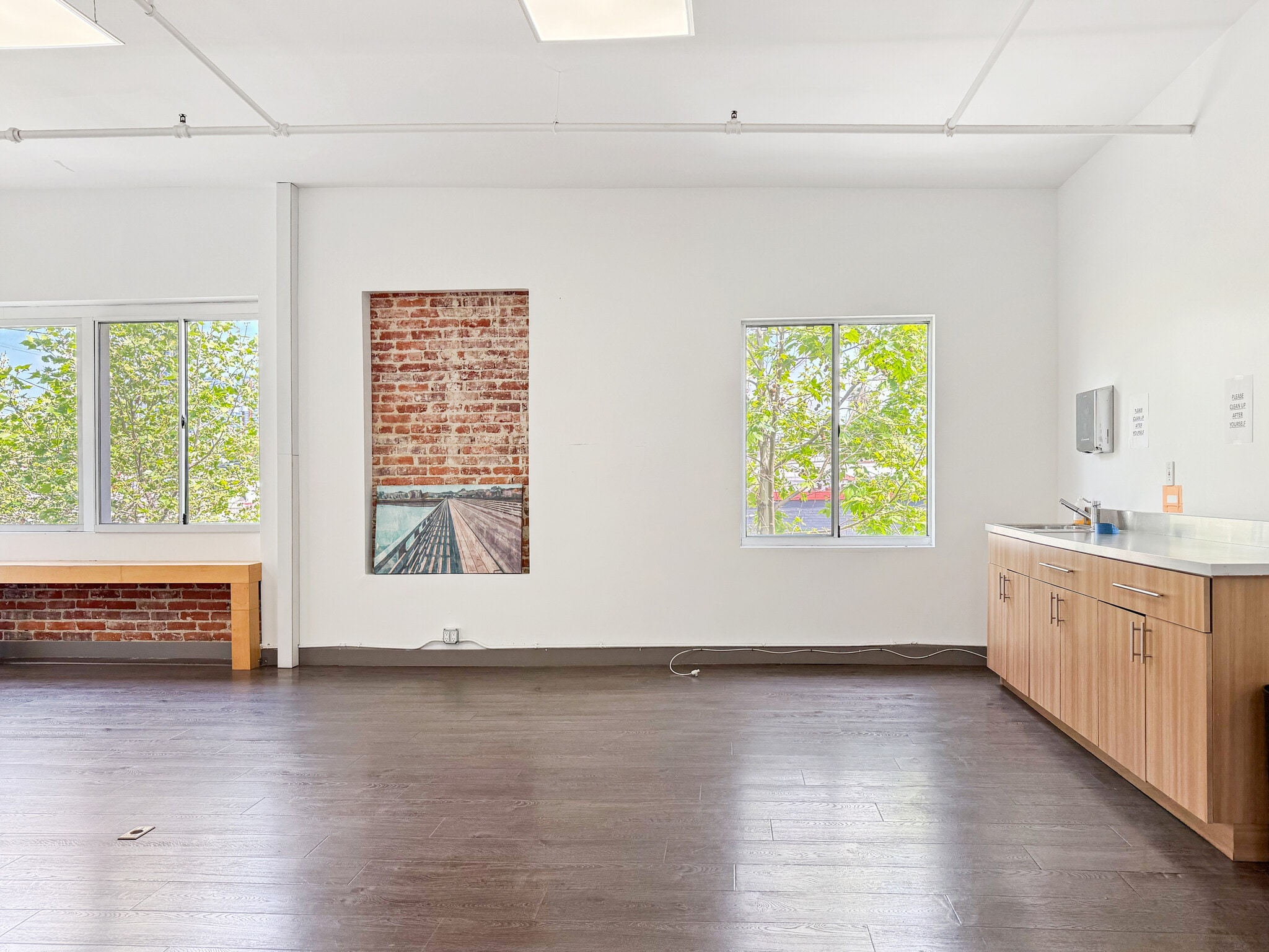 1200-1204 Venice Blvd, Los Angeles, CA for lease Interior Photo- Image 1 of 3
