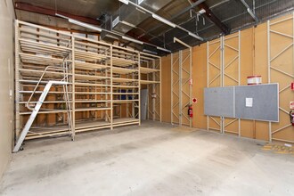 74 Kendal St, Cowra for lease Interior Photo- Image 1 of 5