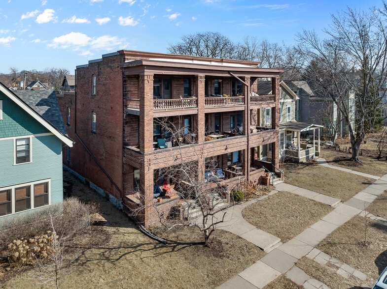 583 Holly Ave, Saint Paul, MN for sale - Building Photo - Image 3 of 43