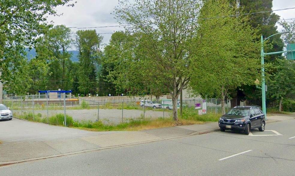 2332 Clarke St, Port Moody, BC for sale Primary Photo- Image 1 of 1