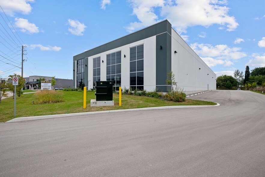 110 Goddard Cres, Cambridge, ON for sale - Building Photo - Image 3 of 7