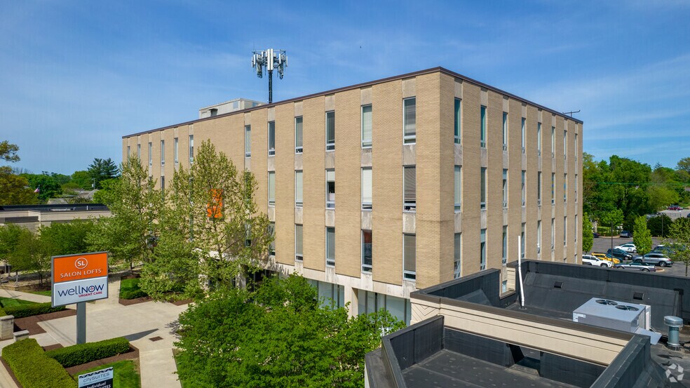 4400 N High St, Columbus, OH à louer - Photo du bâtiment - Image 3 de 8